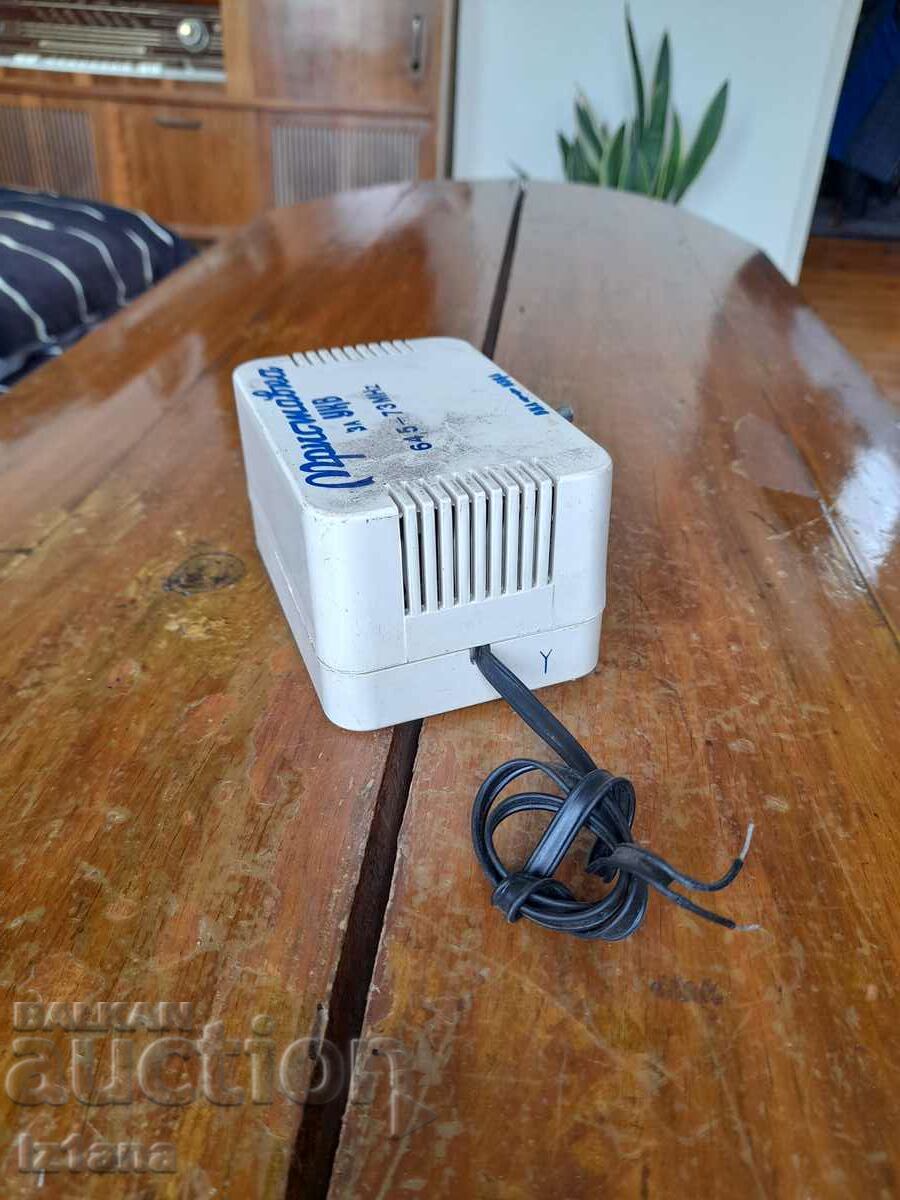 Delivery of Old VHF set-top box Delivery of Old VHF set-top box