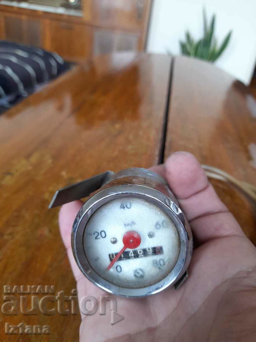 Παλιό ταχύμετρο, χιλιομετρική βαλκανική με τιμή 70.00 BGN | € 35.79 Παλιό ταχύμετρο, χιλιομετρική βαλκανική με τιμή 70.00 BGN | € 35.79