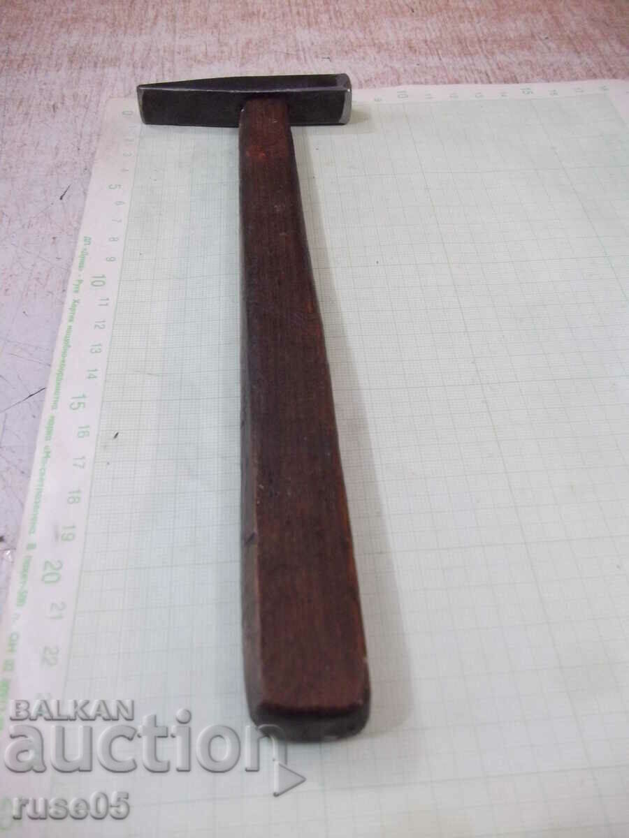 Hammer small - 1 - 6 Hammer small - 1 - 6