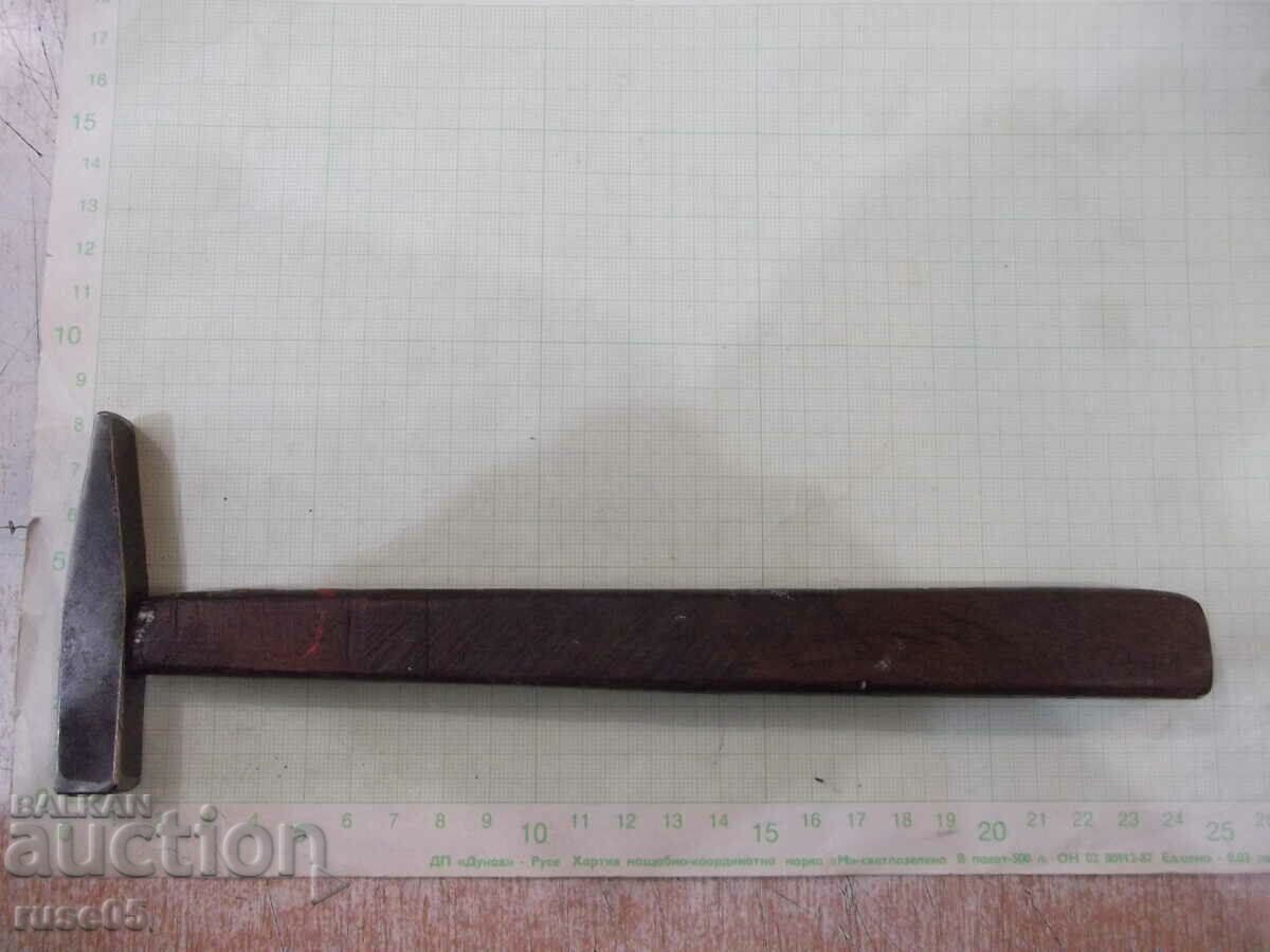 Hammer small - 1 - 7 Hammer small - 1 - 7