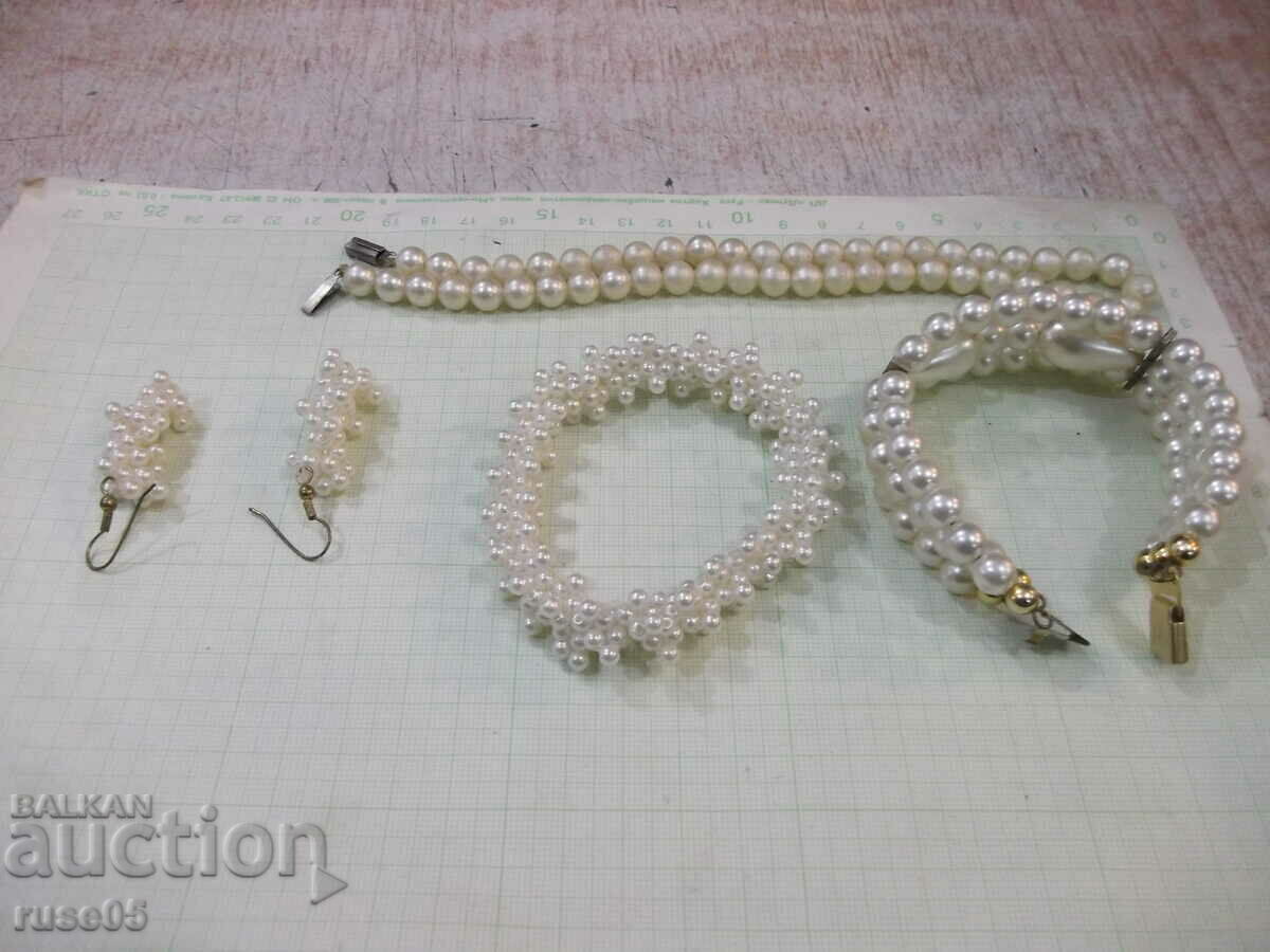 Set of artificial pearls/necklace, bracelets-2 pcs. and earrings/ - 6 Set of artificial pearls/necklace, bracelets-2 pcs. and earrings/ - 6