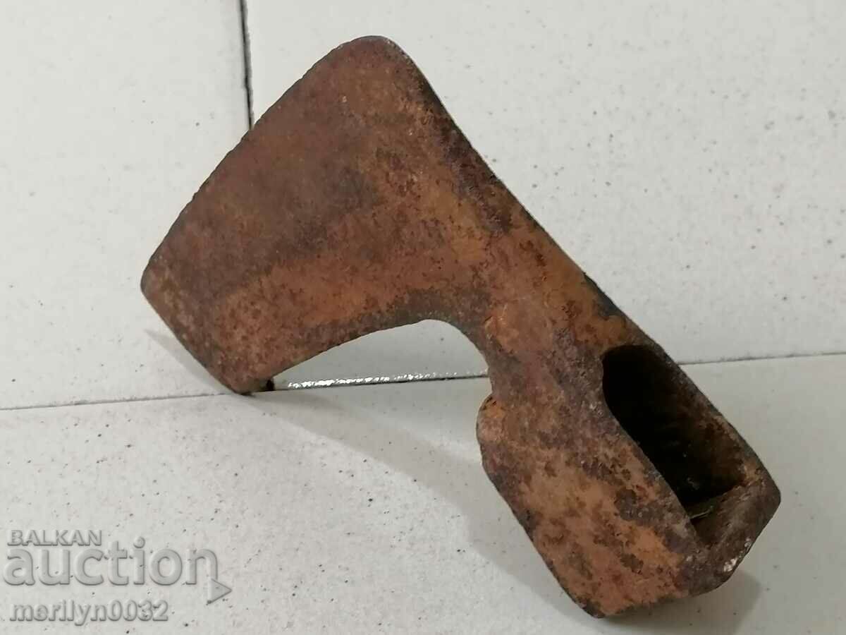 Δημοπρασία Ένα παλιό εργαλείο στέλεχος αξόνων σφυρήλατο σίδερο Δημοπρασία Ένα παλιό εργαλείο στέλεχος αξόνων σφυρήλατο σίδερο