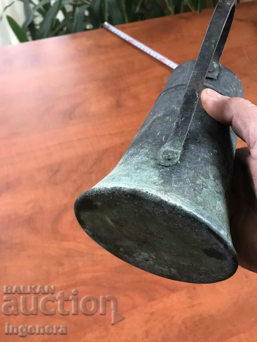 Auction JACKET GOWL MUG GLASS KETTLE COPPER ORNAMENTS ANTIQUE Auction JACKET GOWL MUG GLASS KETTLE COPPER ORNAMENTS ANTIQUE