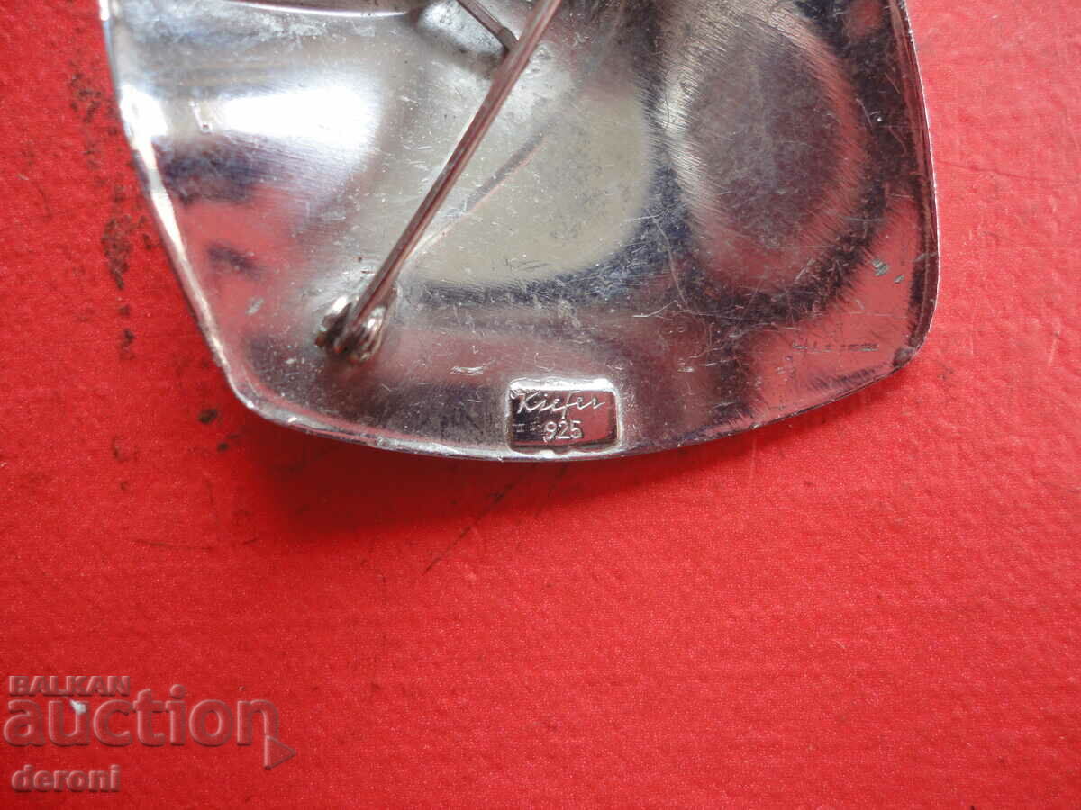 Delivery of A great 925 silver brooch Delivery of A great 925 silver brooch