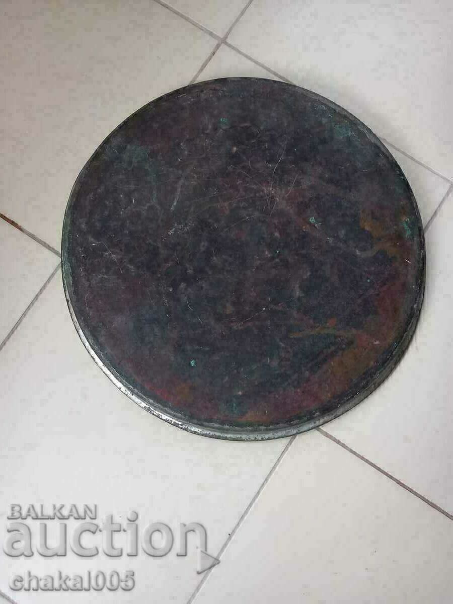 Стара медна тава с цена 50.00 лв. | € 25.56 Стара медна тава с цена 50.00 лв. | € 25.56