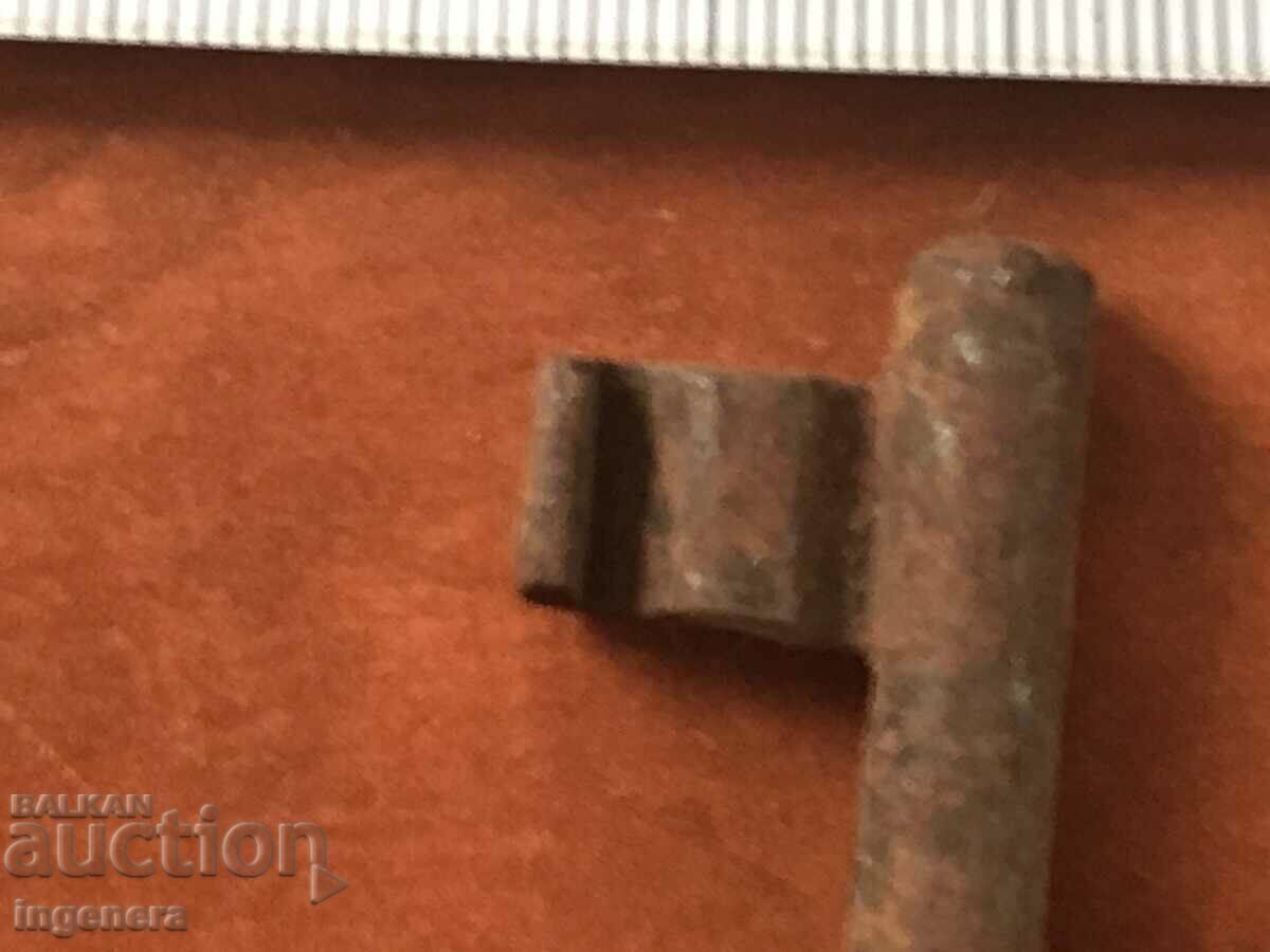 Доставка на КЛЮЧ СТАРИНЕН ОТ САНДЪЦИТЕ НА БАБА И ДЯДО РЕЗЕ КАТИНАР Доставка на КЛЮЧ СТАРИНЕН ОТ САНДЪЦИТЕ НА БАБА И ДЯДО РЕЗЕ КАТИНАР