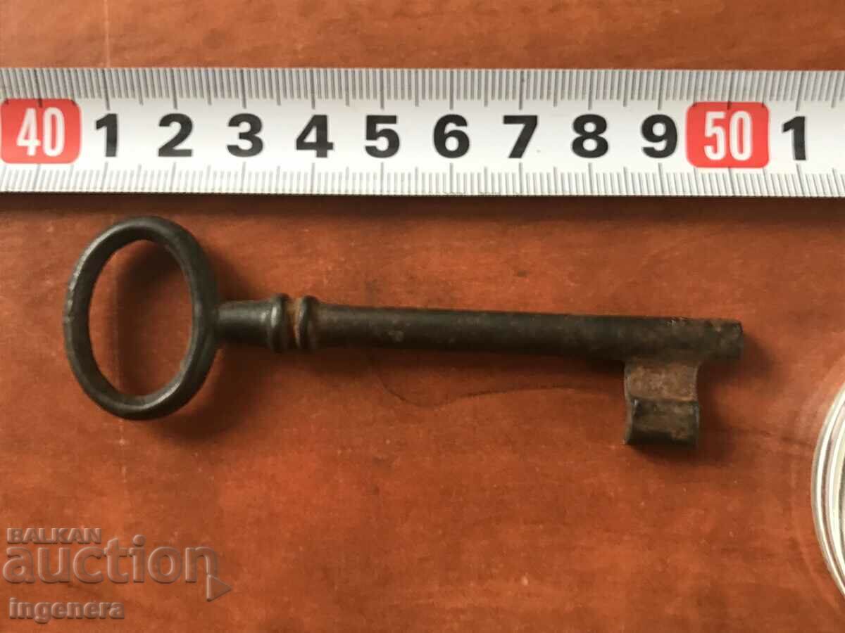 ANTIQUE KEY FROM GRANDMOTHER AND GRANDFATHER'S CHESTS CUT PADLOCK with price 10.00 BGN | € 5.11 ANTIQUE KEY FROM GRANDMOTHER AND GRANDFATHER'S CHESTS CUT PADLOCK with price 10.00 BGN | € 5.11