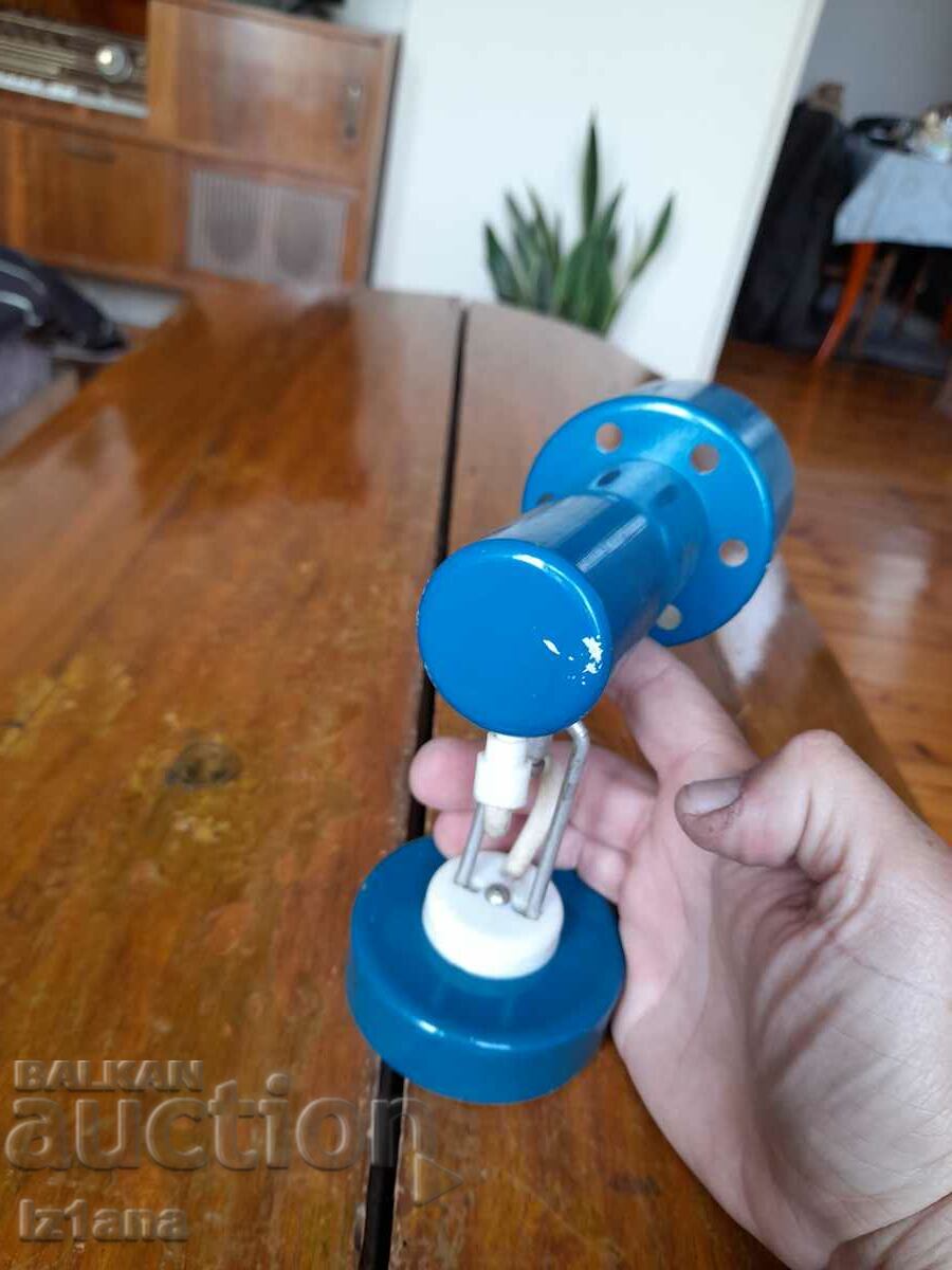 Auction An old night lamp Auction An old night lamp