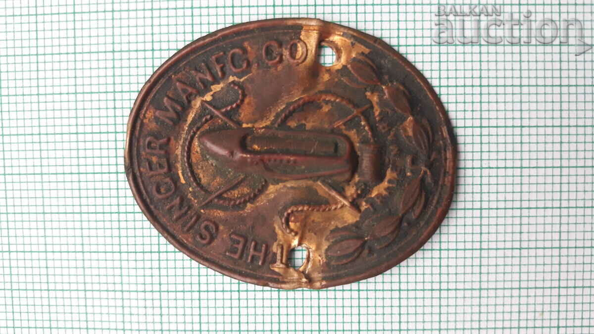 Auction mini vintage emblem sign SINGER Auction mini vintage emblem sign SINGER