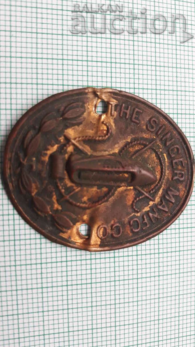 Delivery of mini vintage emblem sign SINGER Delivery of mini vintage emblem sign SINGER