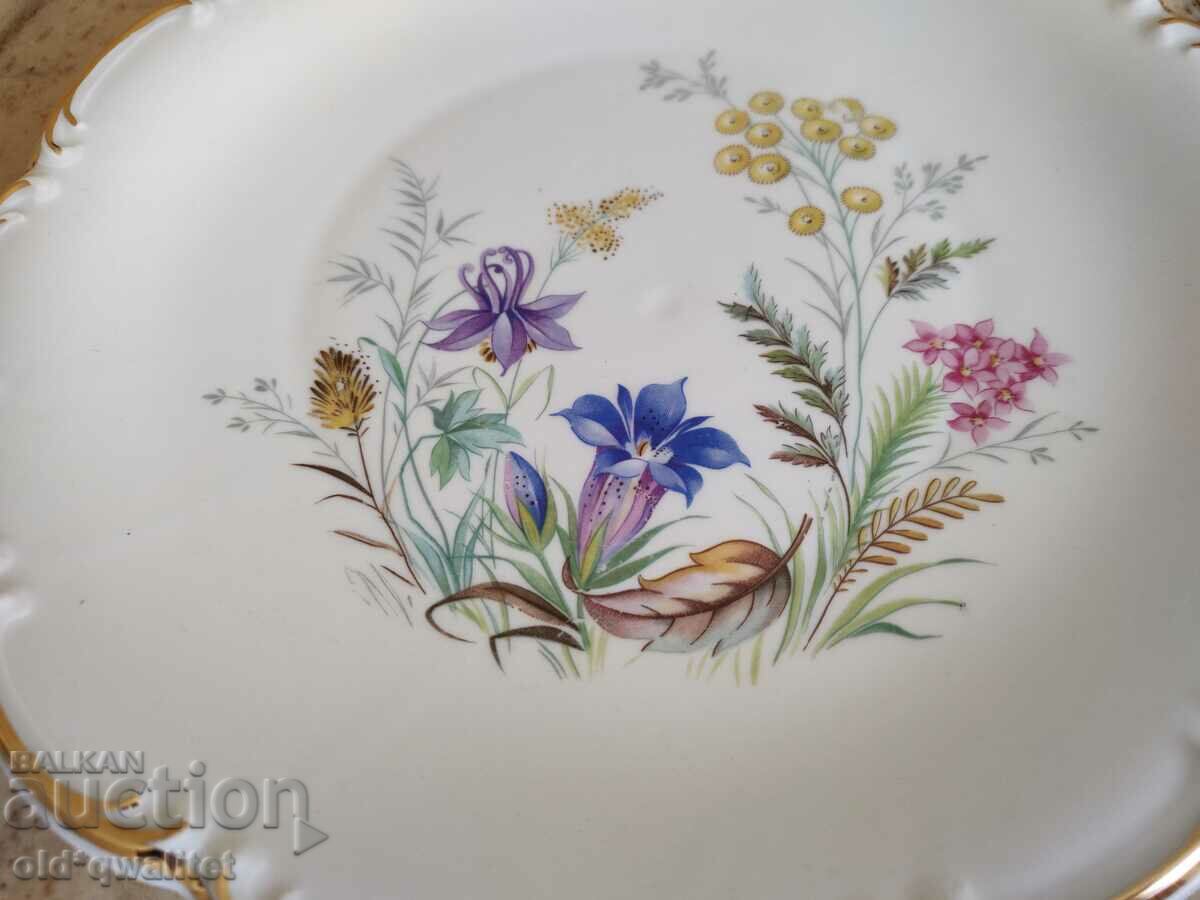 Porcelain plate - flowers, Germany, old porcelain with price 197.00 BGN | € 100.72 Porcelain plate - flowers, Germany, old porcelain with price 197.00 BGN | € 100.72