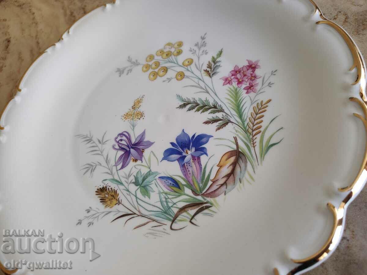 Delivery of Porcelain plate - flowers, Germany, old porcelain Delivery of Porcelain plate - flowers, Germany, old porcelain