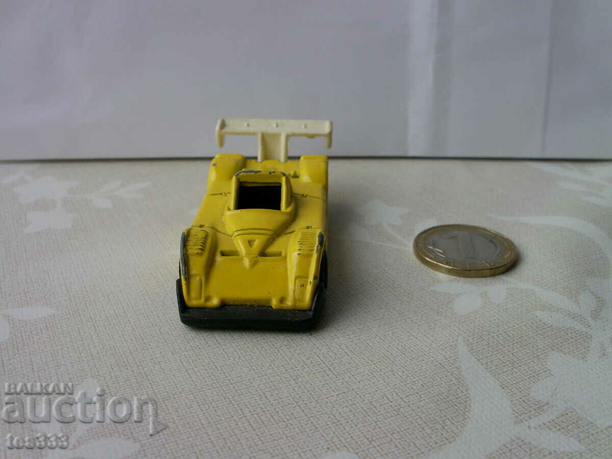 Hot wheels 2001 Vietnam cu preț € 0.77 | 1.51 BGN Hot wheels 2001 Vietnam cu preț € 0.77 | 1.51 BGN