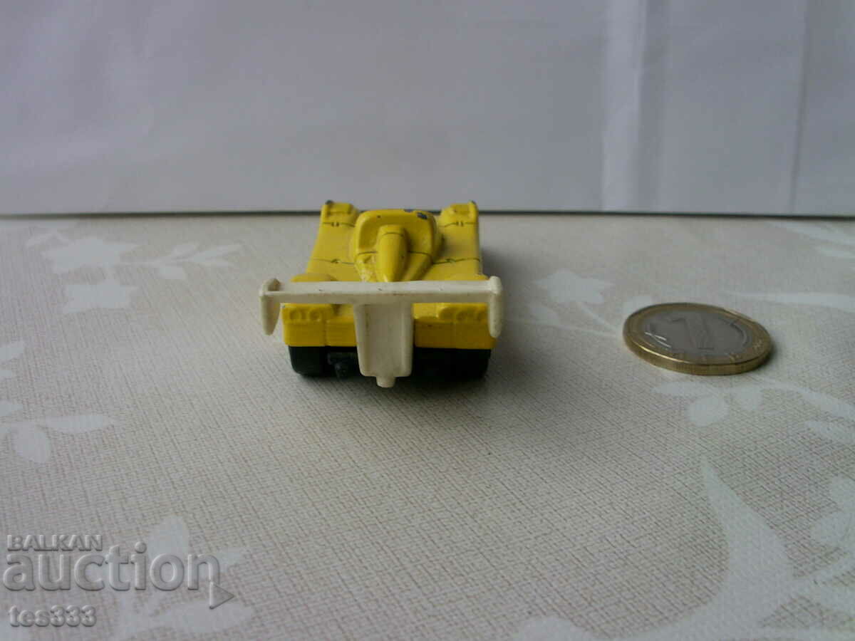 Livrarea Hot wheels 2001 Vietnam Livrarea Hot wheels 2001 Vietnam