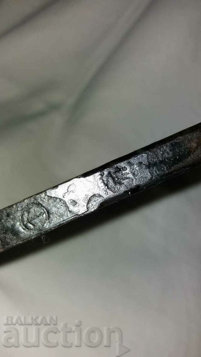 Antique rotary drill bit - 6 Antique rotary drill bit - 6