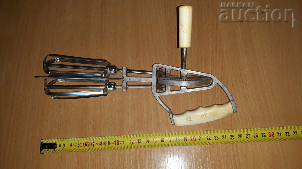Hand mixer from the time of a sucker, USSR stirrer - 5 Hand mixer from the time of a sucker, USSR stirrer - 5