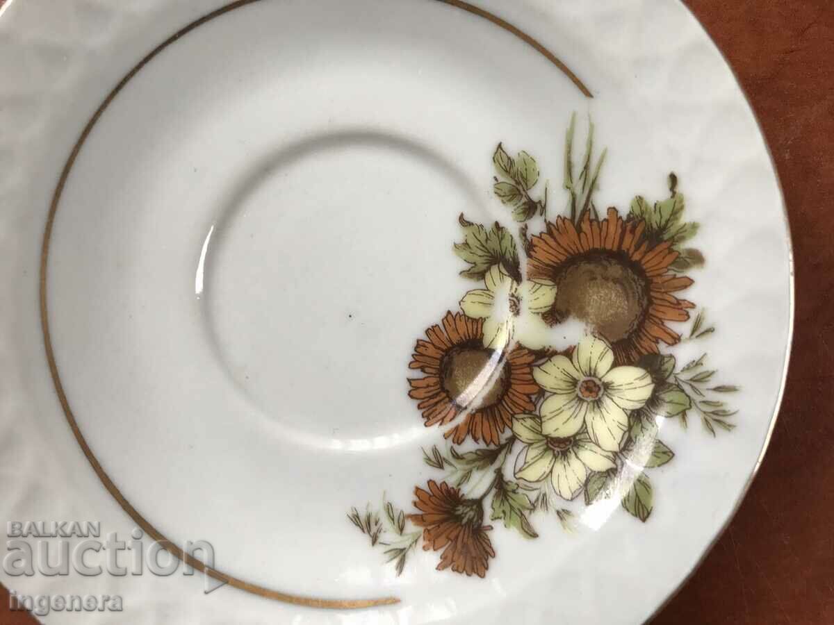 Auction PORCELAIN PLATE RELIEF BULGARIA Auction PORCELAIN PLATE RELIEF BULGARIA