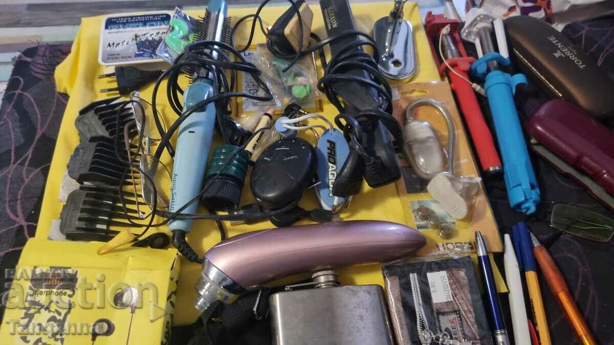 Πολλά πράγματα με τιμή 25.00 BGN | € 12.78 Πολλά πράγματα με τιμή 25.00 BGN | € 12.78