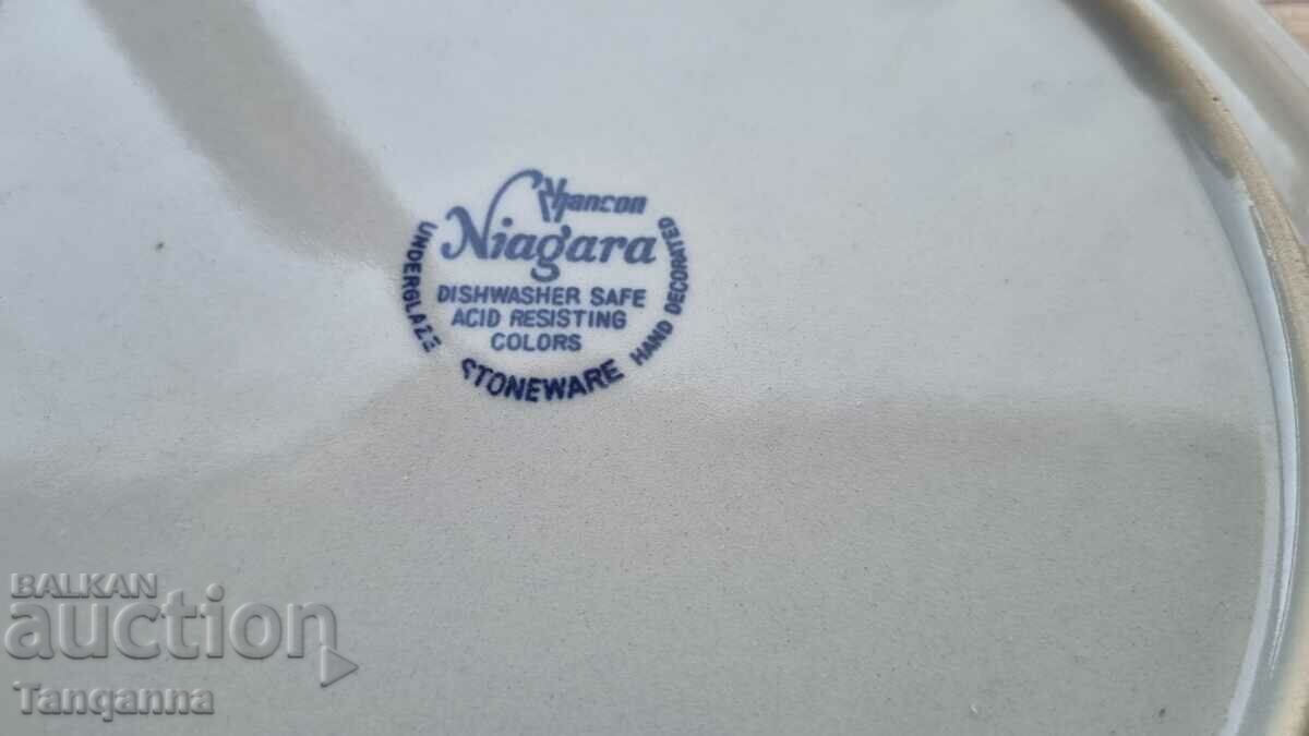 Auction Beautiful plate Auction Beautiful plate