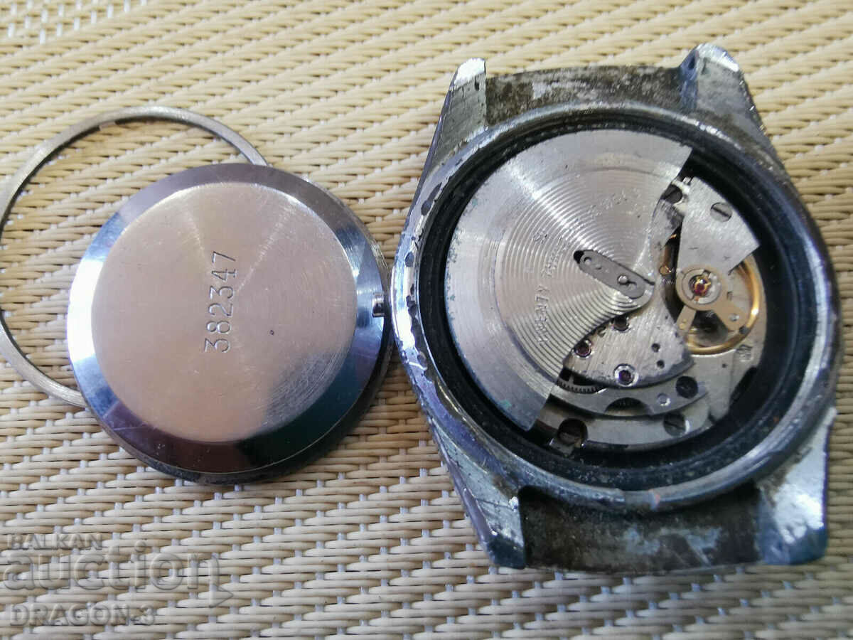 mașină de zbor cu preț 15.00 BGN | € 7.67 mașină de zbor cu preț 15.00 BGN | € 7.67