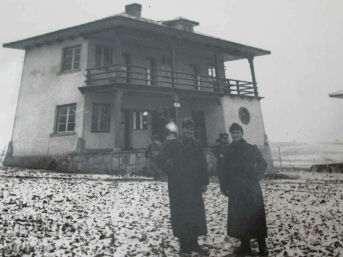 OLD MILITARY PHOTO, BORDER POST with price 15.00 BGN | € 7.67 OLD MILITARY PHOTO, BORDER POST with price 15.00 BGN | € 7.67