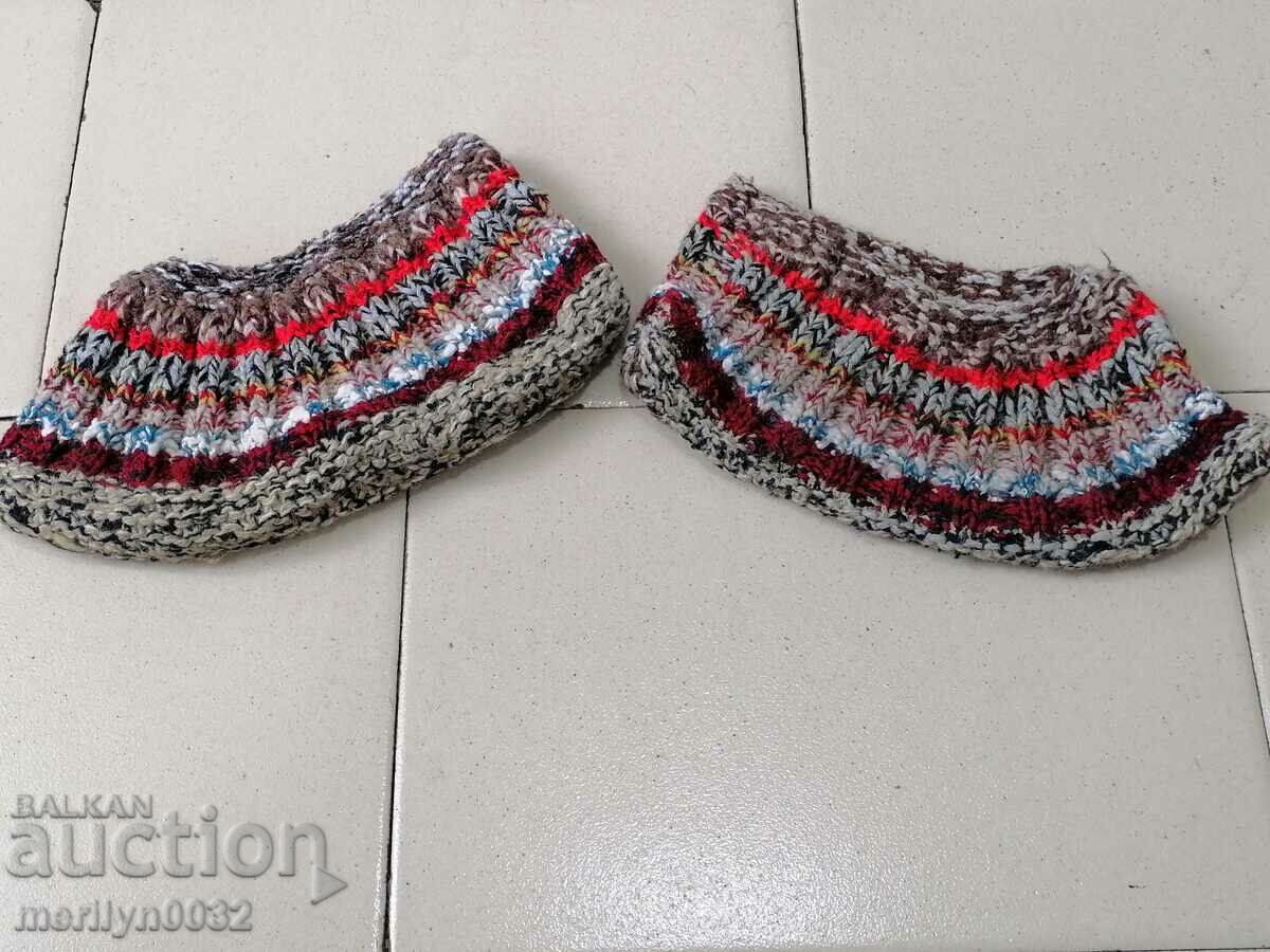 Auction Mominish striped slippers from cheesy, costume Auction Mominish striped slippers from cheesy, costume