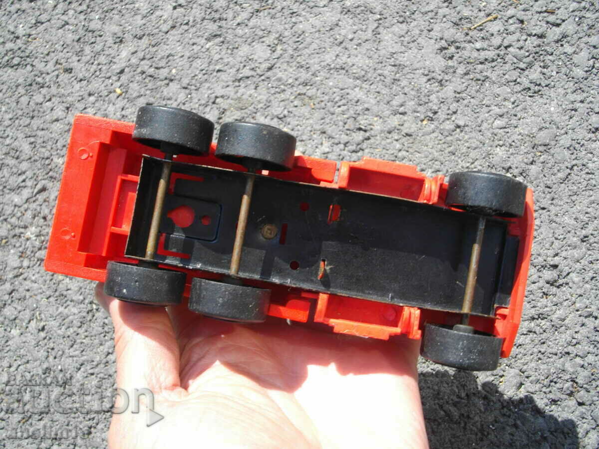 OLD PLATE TOY TRUCK - 7 OLD PLATE TOY TRUCK - 7