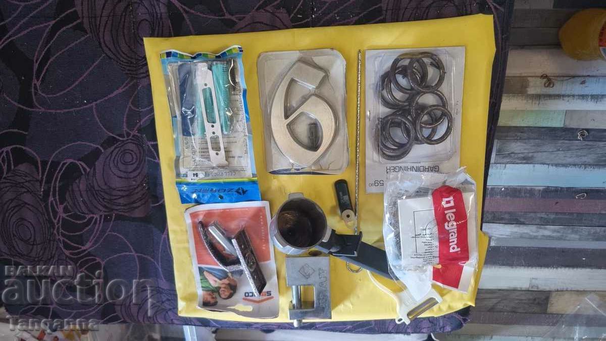 Auction Lot of stuff Auction Lot of stuff