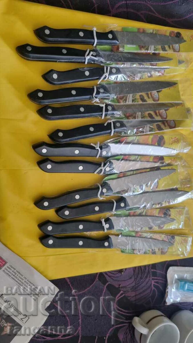12 ножа