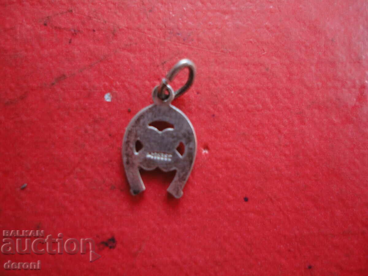 Delivery of 835 Enamel Silver Lucky Locket Pendant Delivery of 835 Enamel Silver Lucky Locket Pendant