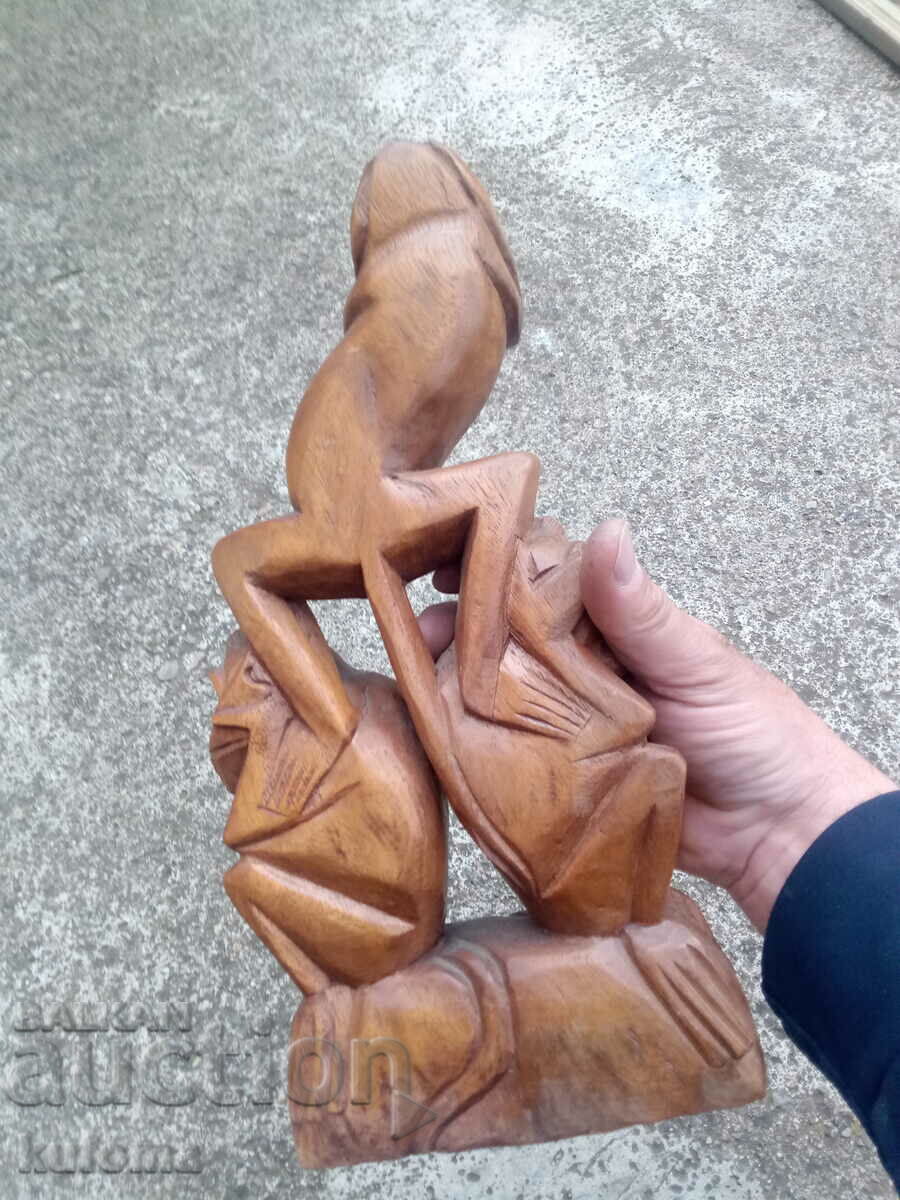 The three monkeys heard us, saw us, understood us - 6