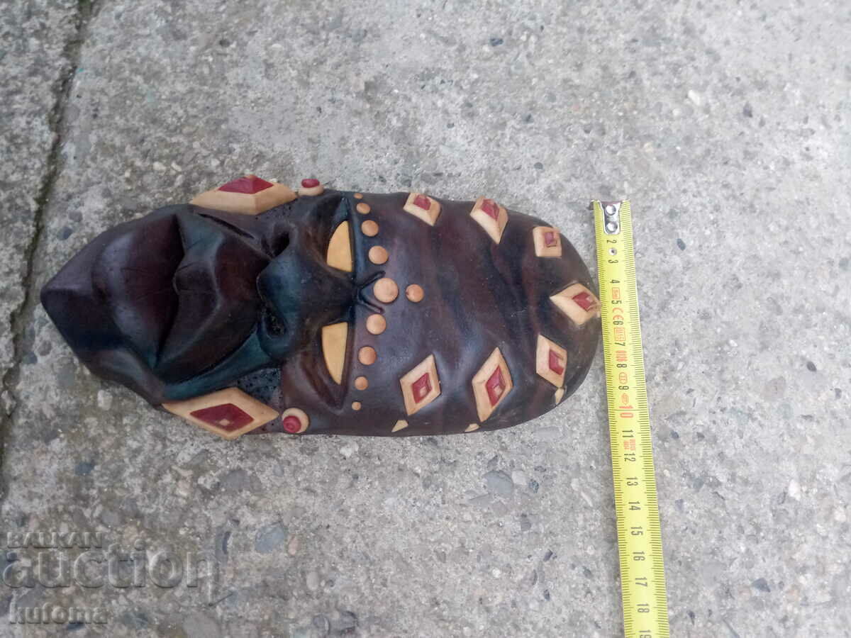 Auction African clay mask Auction African clay mask