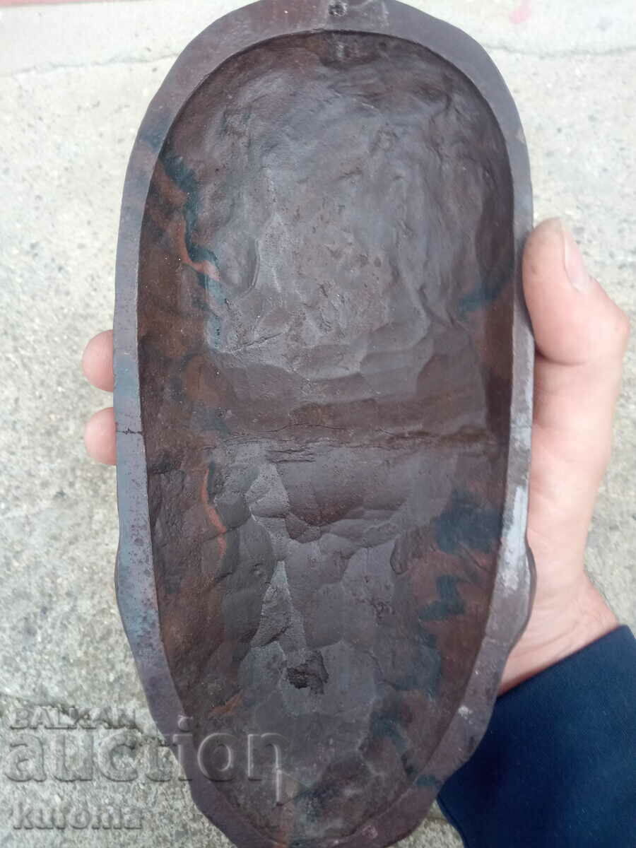 Delivery of African clay mask Delivery of African clay mask