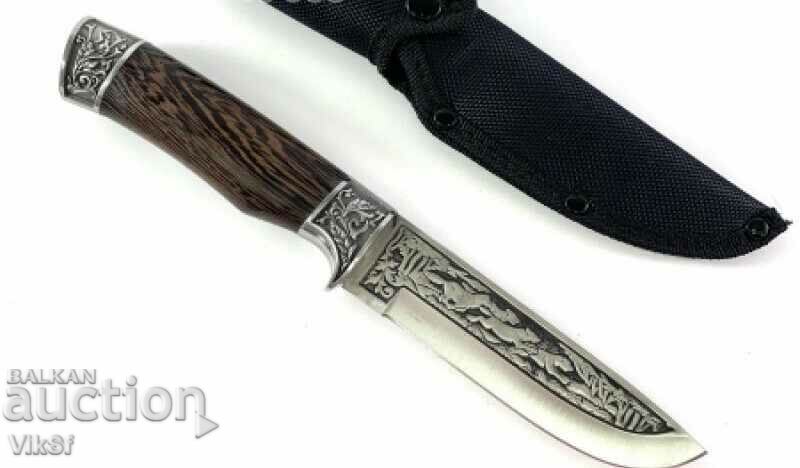 Cuțit de vânătoare bogat gravat pe două fețe cu lupi încrustați cu preț 24.50 BGN | € 12.53
