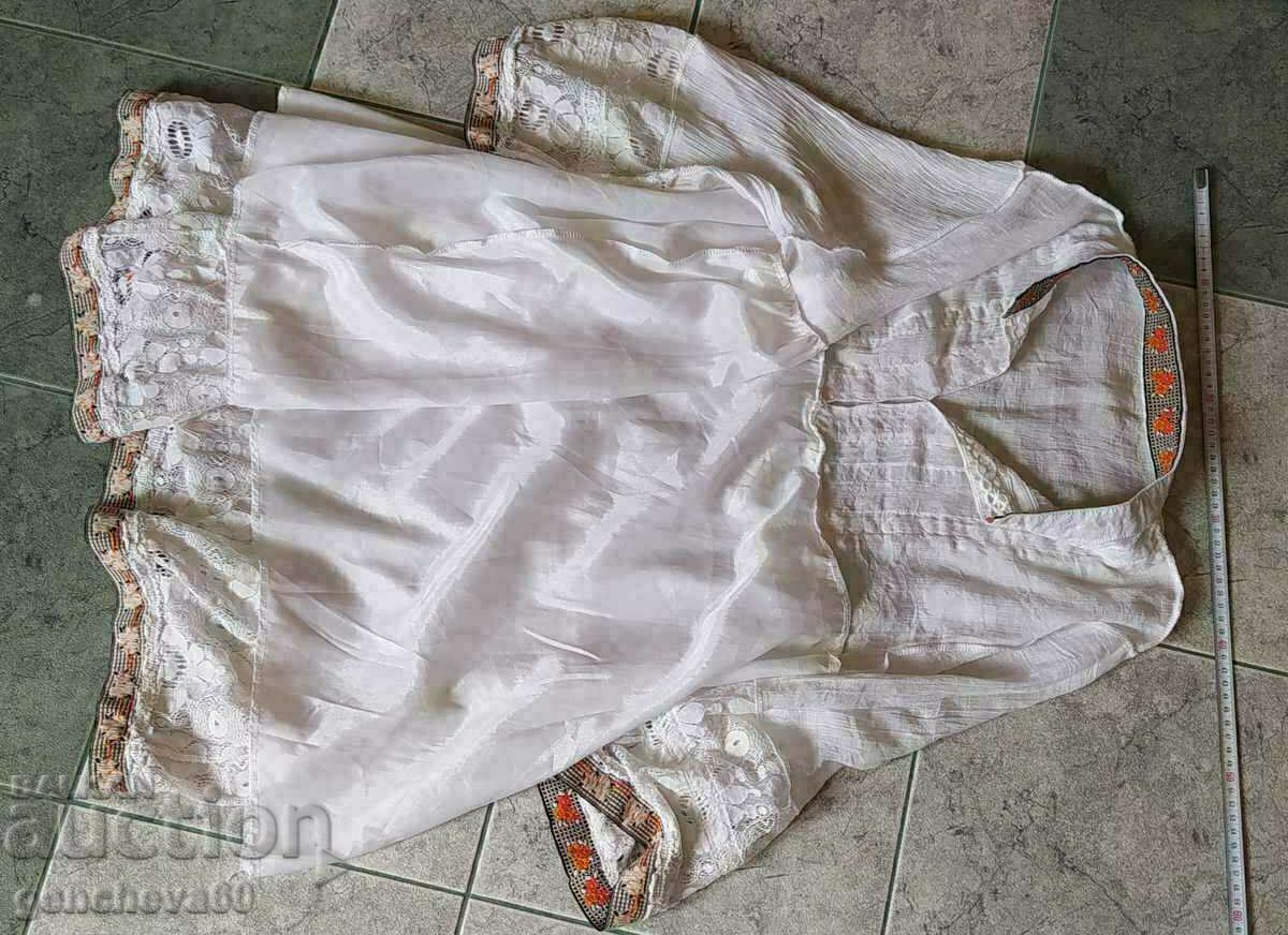 White dress with lace, wide with price 21.00 BGN | € 10.74 White dress with lace, wide with price 21.00 BGN | € 10.74