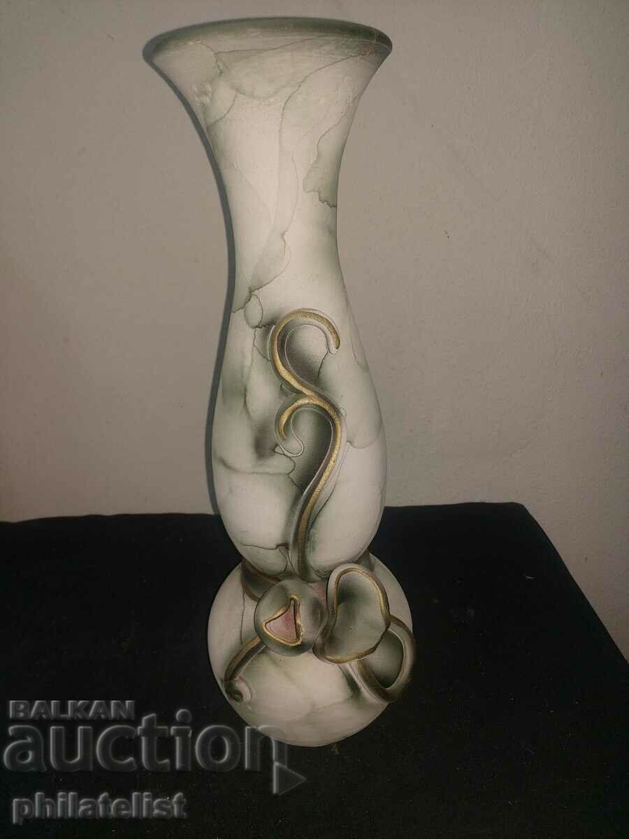 ceramic vase, new! with price 28.00 BGN | € 14.32 ceramic vase, new! with price 28.00 BGN | € 14.32