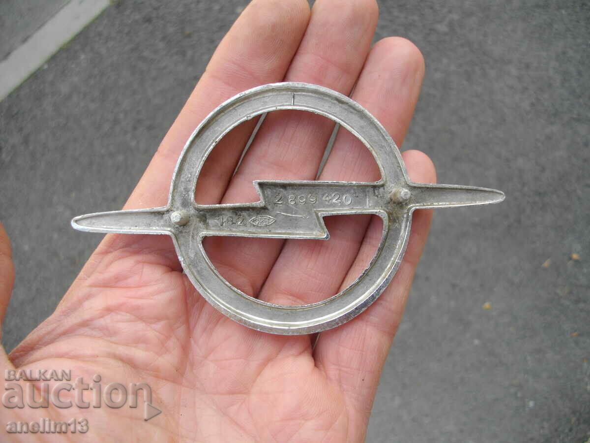 Auction  RETRO EMBLEM FOR OPEL