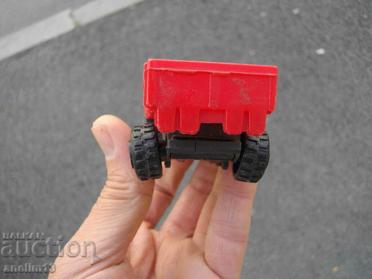 СТАРА ЛАМАРИНЕНА ИГРАЧКА КАМИОНЧЕ МИР - 5