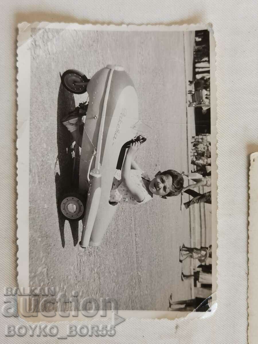 Auction  Four Old Pictures from Varna