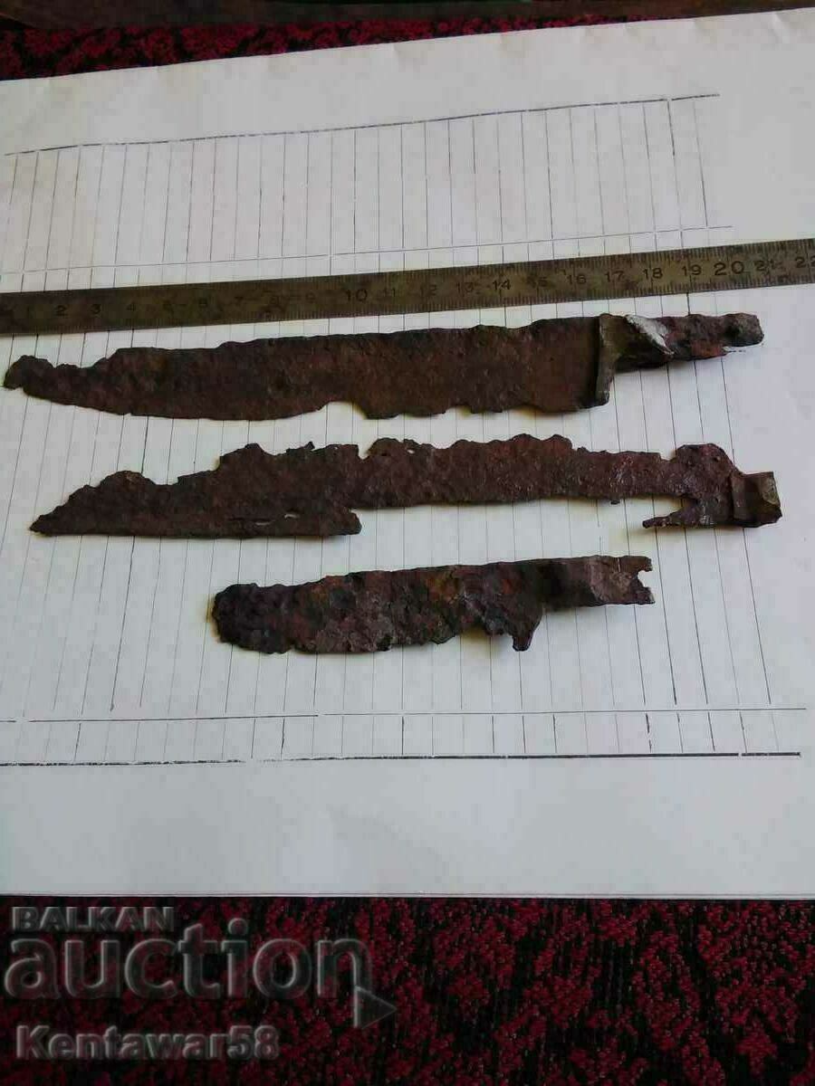 Remains of ancient knives. Remains of ancient knives.