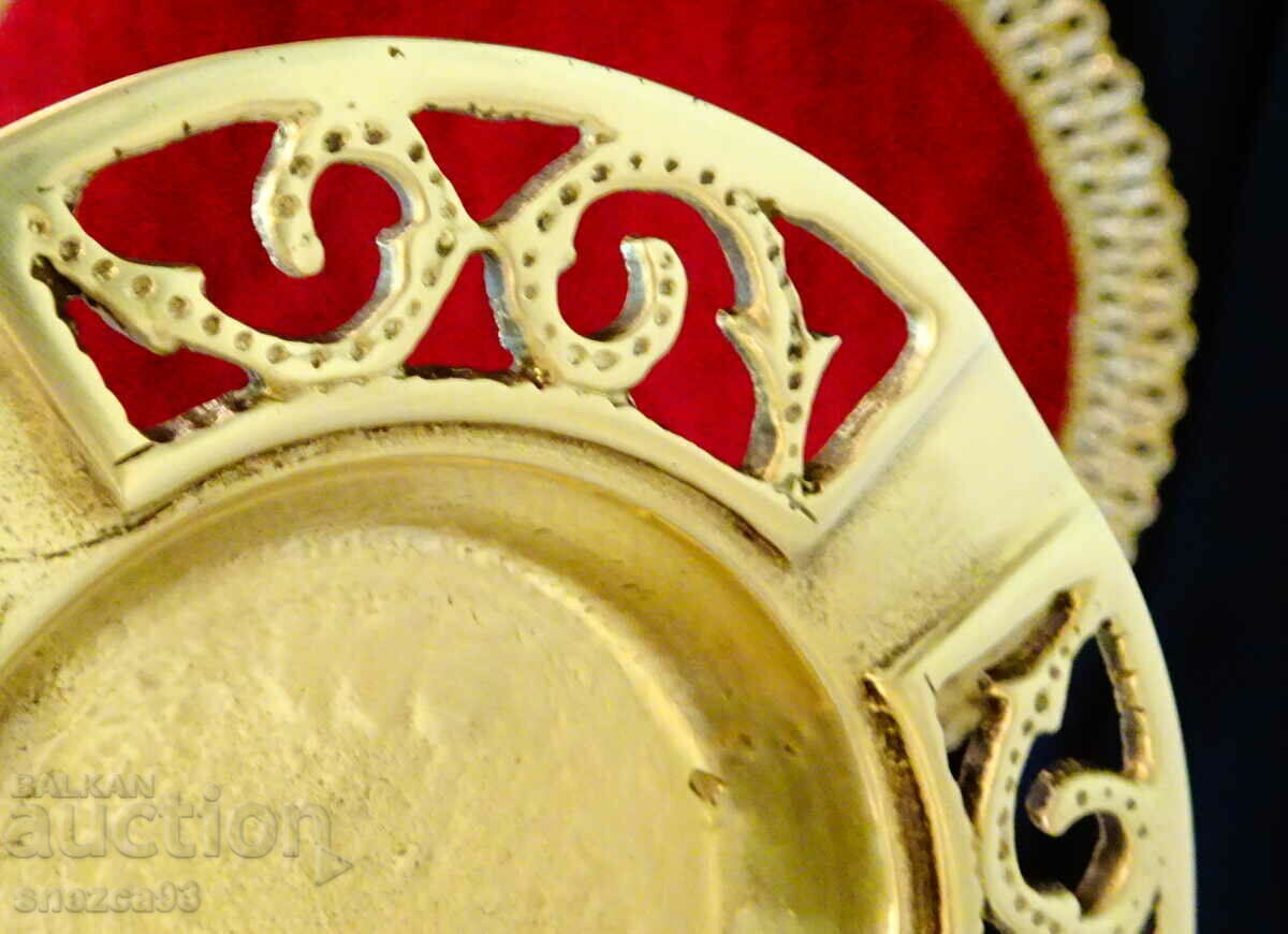 Delivery of Antique Russian bronze ashtray, marked Delivery of Antique Russian bronze ashtray, marked