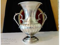 Empire style pewter vase 1.1 kg.