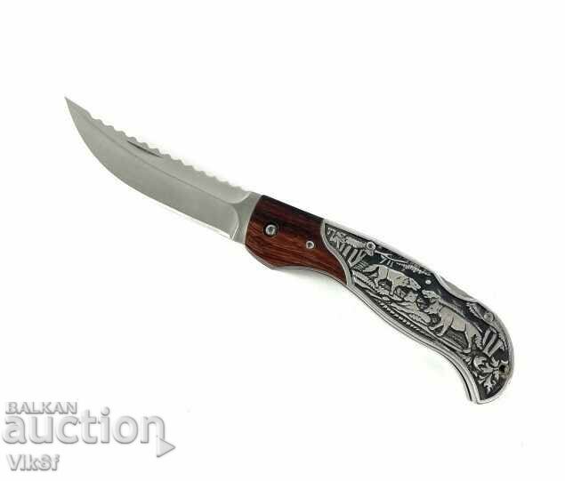 Folding pocket knife with inlaid wolves on the handle FB826-90