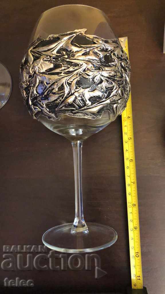 Două pahare de nuntă cu accesorii metalice - 5 Două pahare de nuntă cu accesorii metalice - 5