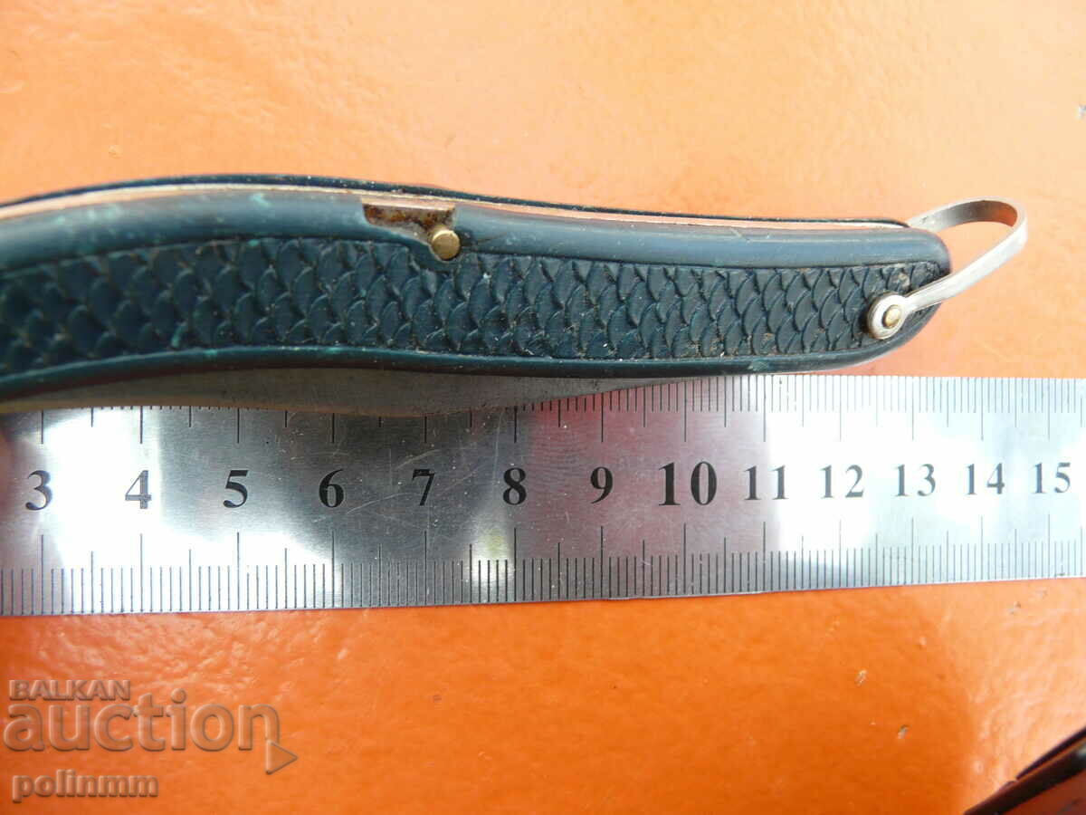 Auction Old Russian folding knife - 255 Auction Old Russian folding knife - 255