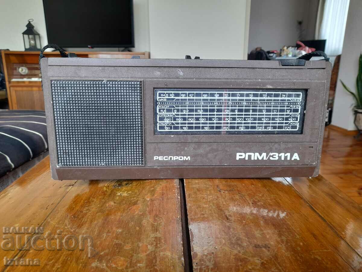 Old radio, radio receiver Resprom RPM 311/A