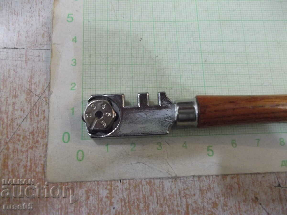 Auction Glass cutter "TROY" Auction Glass cutter "TROY"
