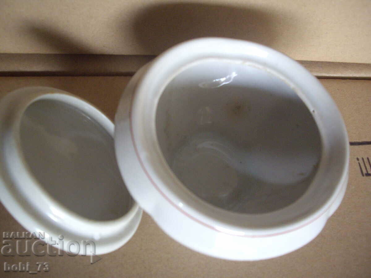Porcelain sugar bowl. with price 10.00 BGN | € 5.11 Porcelain sugar bowl. with price 10.00 BGN | € 5.11