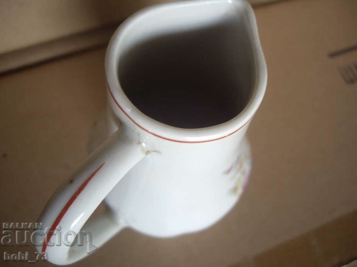 Porcelain milk jug. with price 10.00 BGN | € 5.11 Porcelain milk jug. with price 10.00 BGN | € 5.11