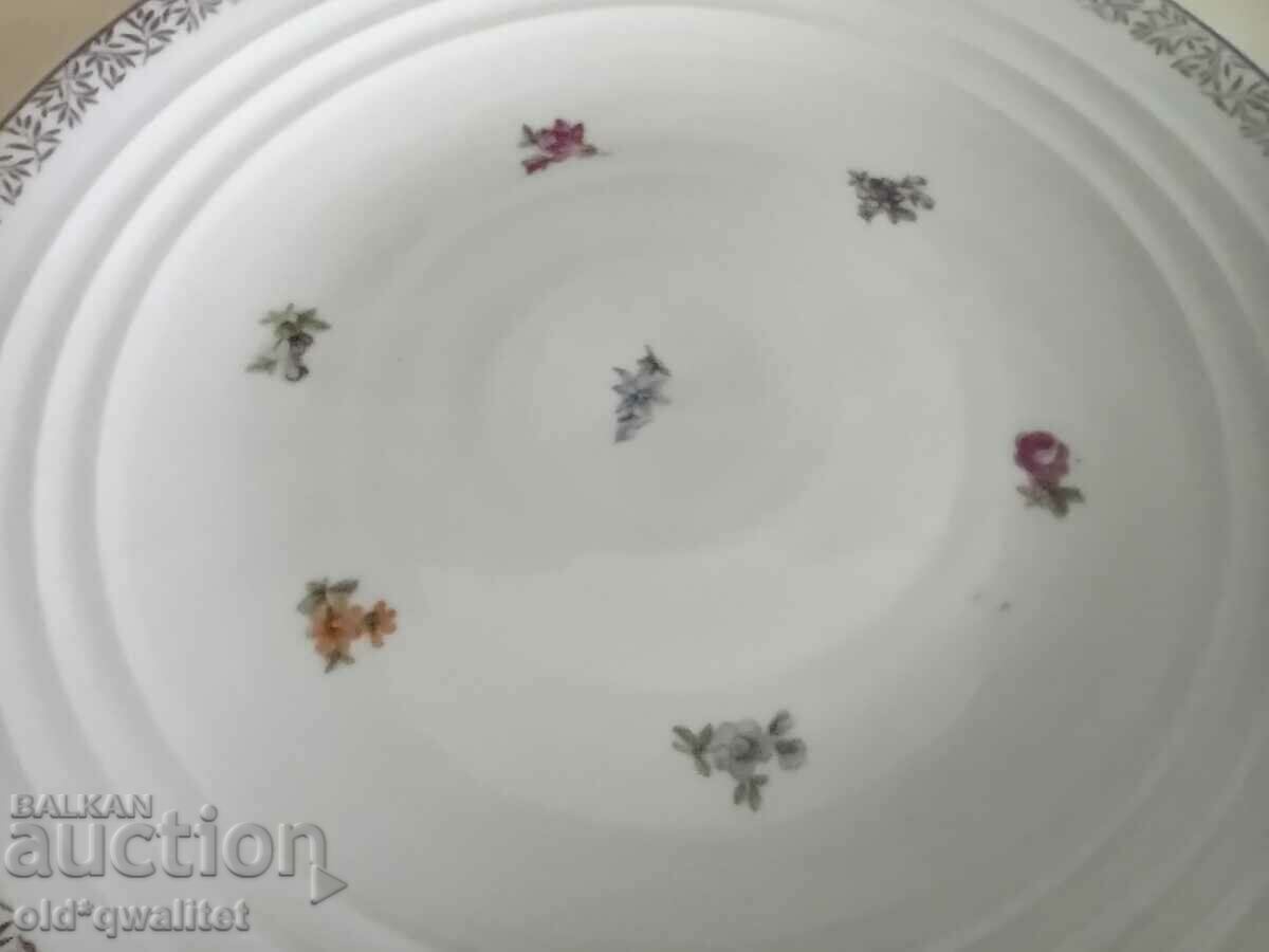 Porcelain plate - gold edge, Germany Weimar, approx. 30 cm with price 147.00 BGN | € 75.16 Porcelain plate - gold edge, Germany Weimar, approx. 30 cm with price 147.00 BGN | € 75.16